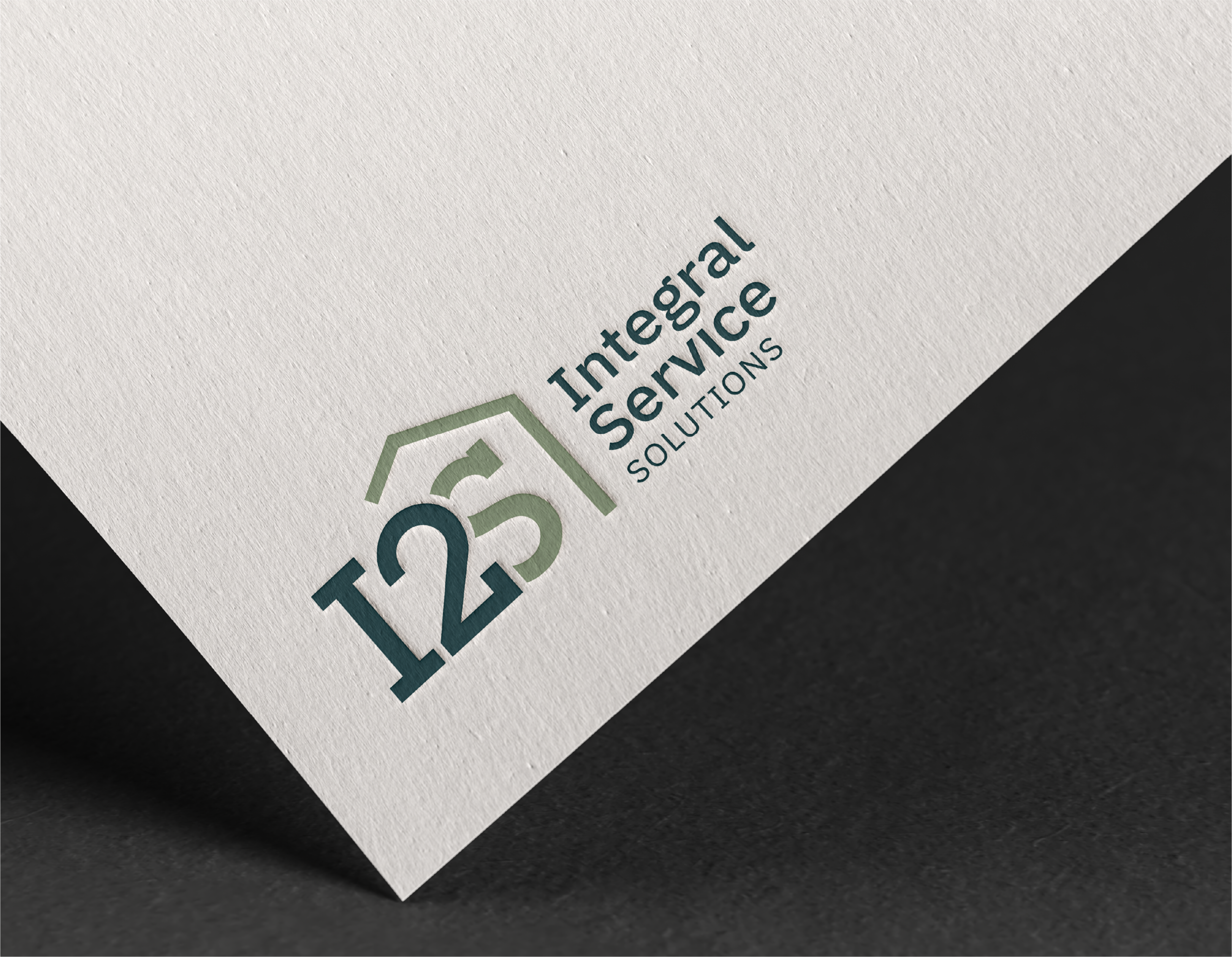 Brànding i papereria corporativa per a I2S Integral Service Solutions — projecte de KARAi!
